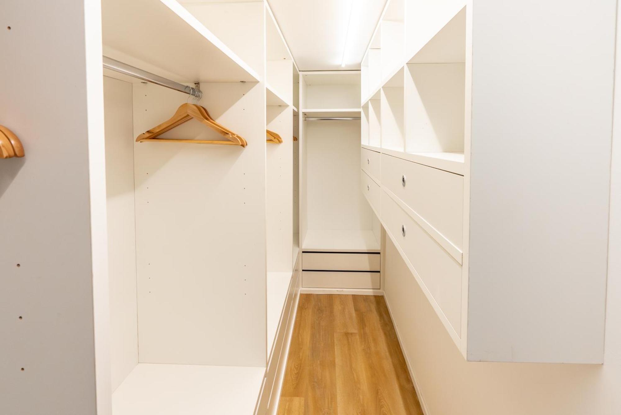 קומו Luxe & Central Haven - Jacuzzi, Sauna, Steam, Private Parking מראה חיצוני תמונה